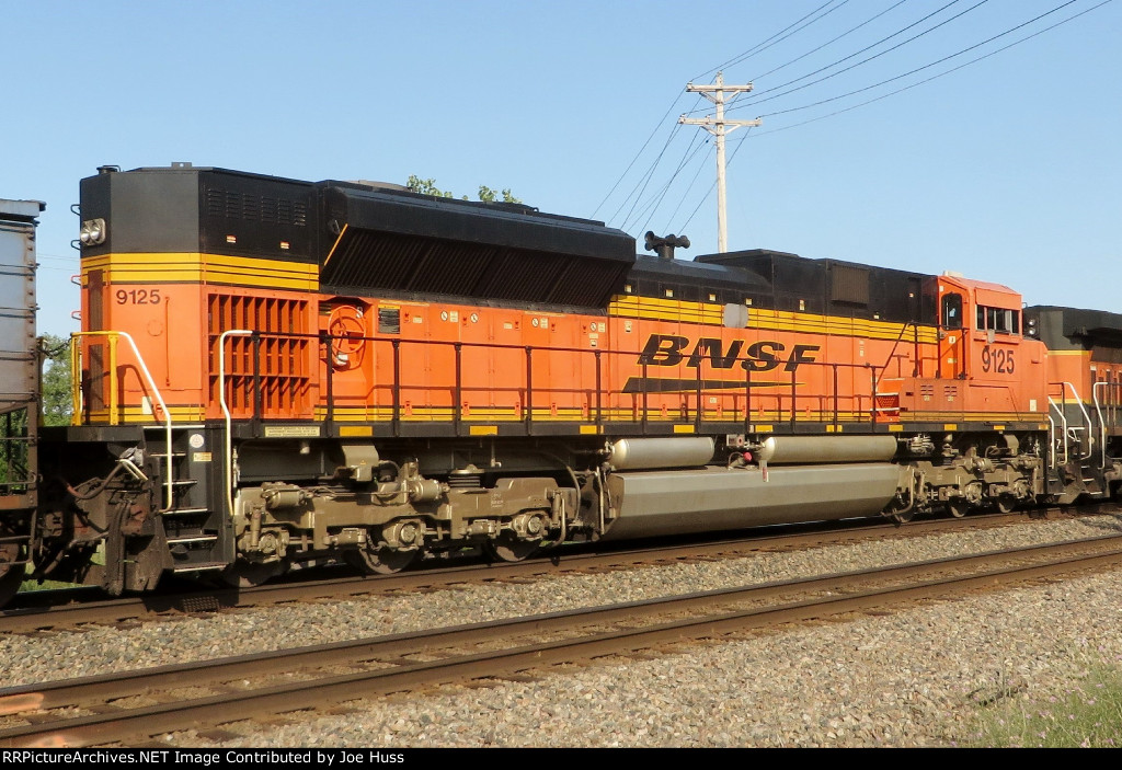 BNSF 9125